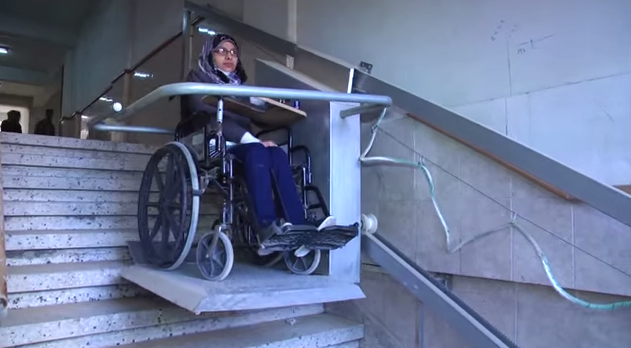 فيديو: ابتكار لطالبتين من غزة بحاجة لاحتضان ورعاية الحاجة أم الاختراع