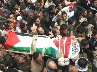 استشهاد شاب متأثرًا بجراحه التي أصيب بها خلال العدوان على غزة شهيد