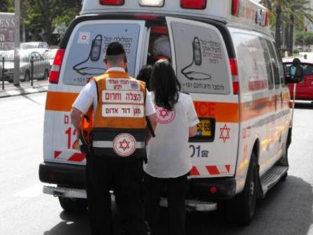 القدس: إطلاق النار على فتاة بزعم طعنها مستوطنين سيارة اسعاف