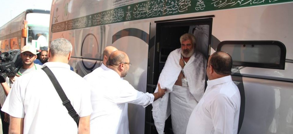 الدفعة الأولى من حجاج المكرمة الملكية تصل المدينة المنورة صورة أرشيفية