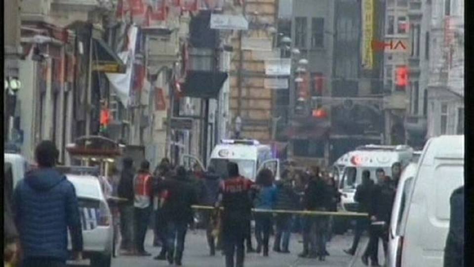 3 قتلى و6 جرحى في تفجير اسطنبول اسطنبول