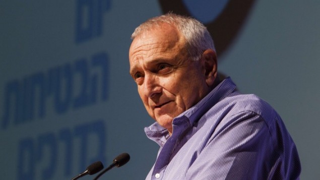 أهرونوفيتش ليس متفائلًا بالاتفاق مع غزة وزير الأمن الداخلي الإسرائيلي يتسحاق أهرنوفيتش