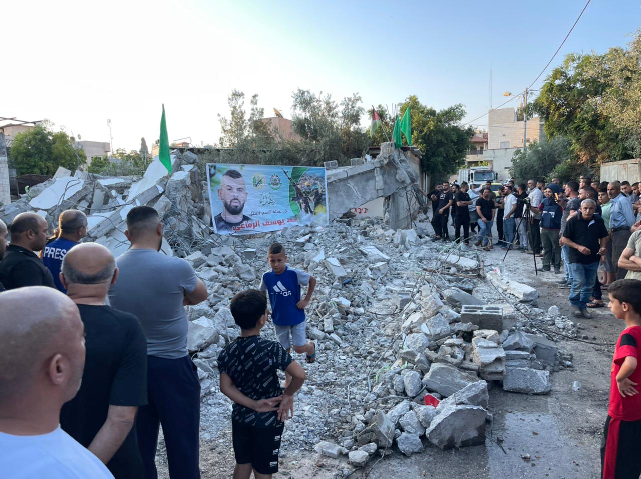 الاحتلال يهدم منزلي منفذي عملية "إلعاد" في رمانة