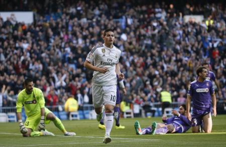 ريال مدريد يتغلّب على اسبانيول بثلاثية نظيفة