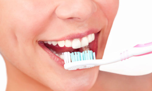 حقيقة لا تعرفها عن تنظيف أسنانك تنظيف أسنان