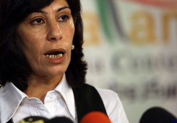 الجامعة العربية: إبعاد النائبة جرار من رام الله إلى أريحا مخالف للقانون الدولي خالدة جرار