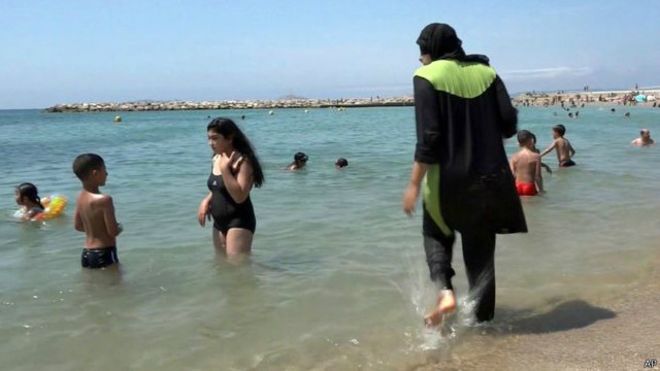 حظر البوركيني