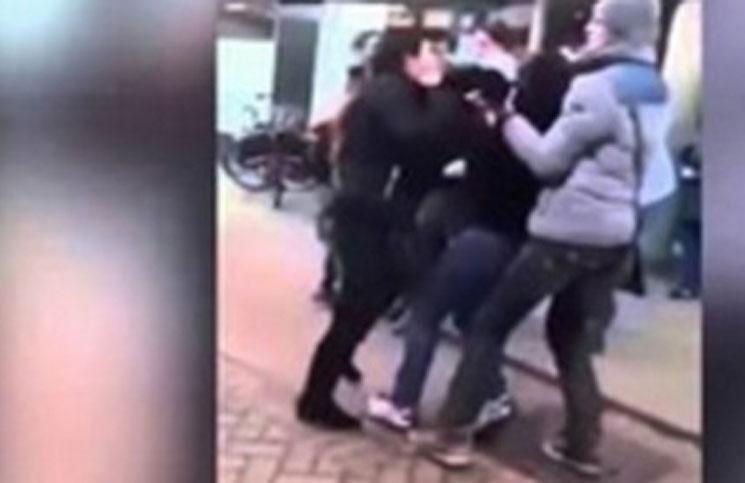 معركة بالأيدي بسبب حليب الأطفال في هولندا