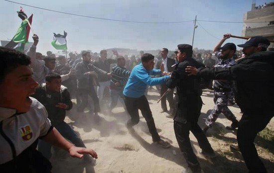 حماس تقمع تجمعاً لحراك 29 نيسان في الشجاعية حماس