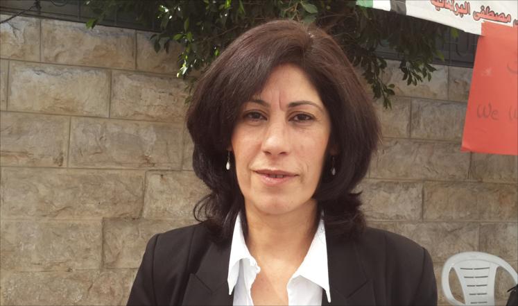 الاحتلال يمدد توقيف النائب خالدة جرار خالدة جرار