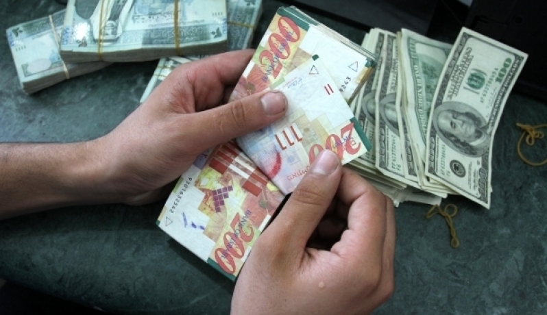 المالية: صرف رواتب الموظفين غدا الاثنين