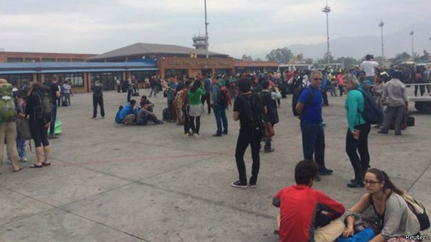 فقدان الاتصال بـ 250 إسرائيلي في نيبال نيبال