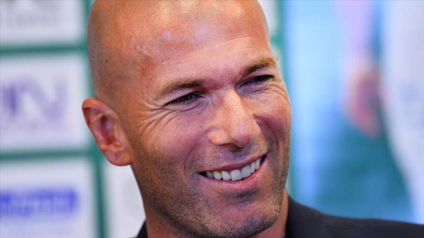 زيدان يسعى لعبور أول اختبار رسمي مع "ريال مدريد" السبت زين الدين زيدان