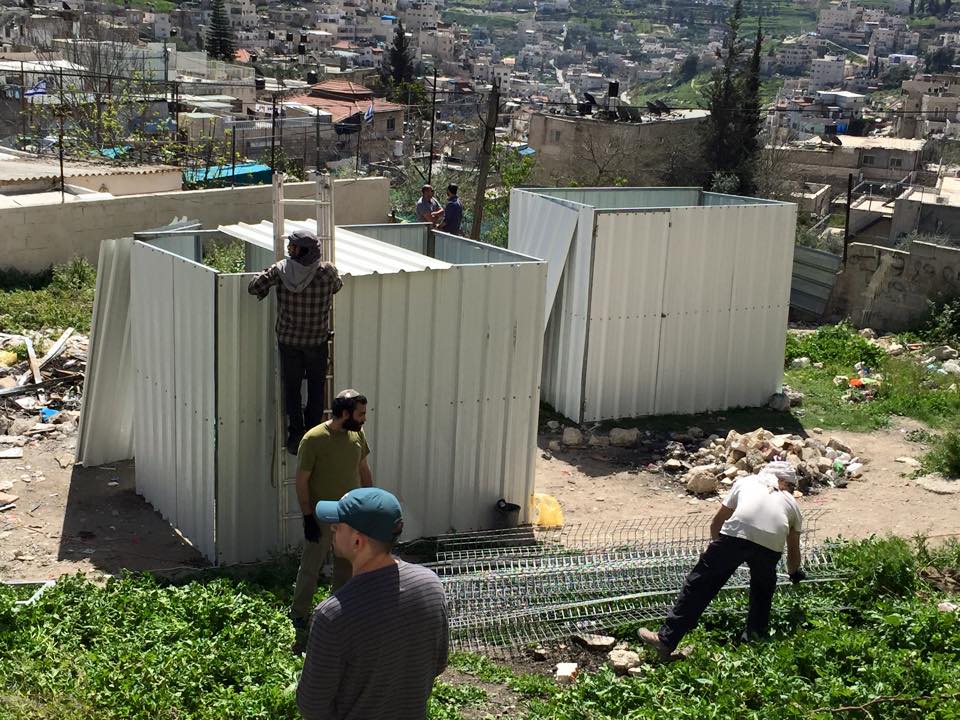 الاستيلاء على أرض بسلوان واعتقال ناشط مقدسي