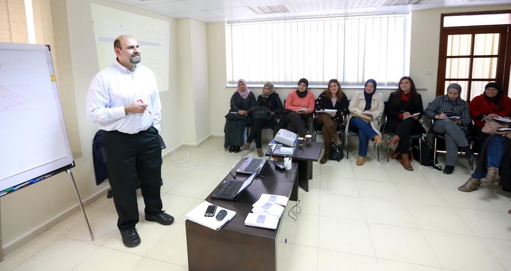 "سيدات الأعمال" يبدأ بمسابقة "أفضل خطة عمل" ضمن مسابقة أنا ريادية