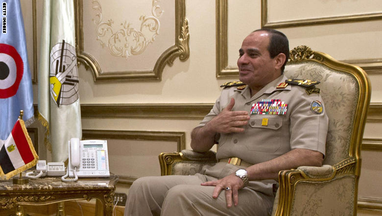 مصدر: القيادة الفلسطينية تنتظر تحديد مصر موعد لاستكمال المفاوضات