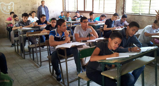 فتوى تجيز للطلبة والعمّال الإفطار في شهر رمضان طلبة مدارس