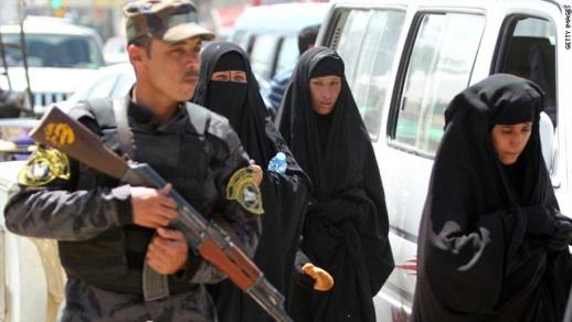 مقتل 31 على الاقل في تفجيرين بشرق العراق العراق