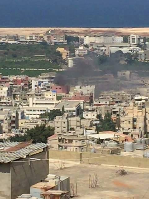 صور: اشتباكات عنيفة في مخيم عين الحلوة جنوب لبنان