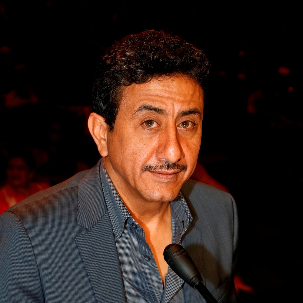 الصورة التي كانت سبب ابتزاز ناصر القصبي من ابنه ناصر القصبي