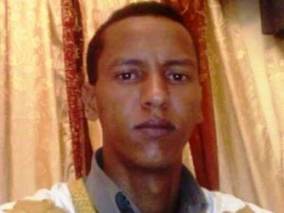 كاتب مقال موريتاني مسئ للرسول محمد يعلن توبته واعتذاره خلال محاكمته كاتب