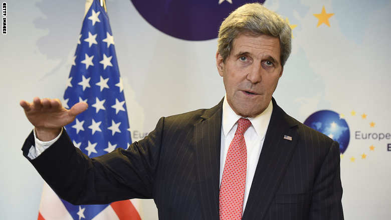 كيري: غارات التحالف ضد داعش تجاوزت الـ1000