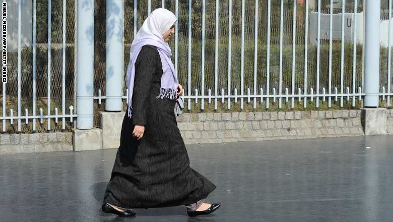 اعتداء على مسلمة ويهودي في فرنسا من طرف مجهولين