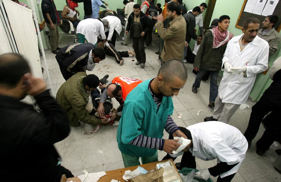 نفاذ الأدوية بغزة تهدد حياة جرحى التصعيد العسكري مشفى الشفاء