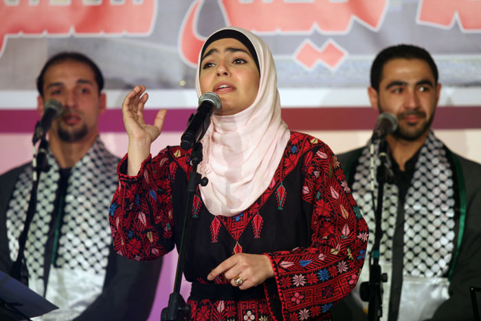 الاحتلال يمنع ميس شلش من دخول فلسطين ميس شلش
