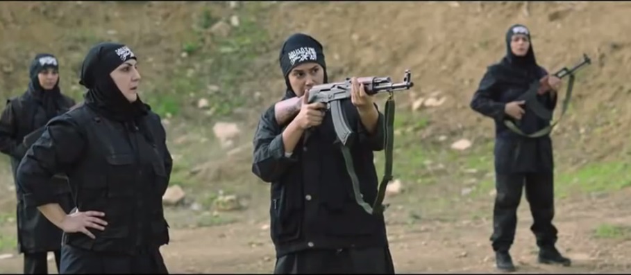 هند صبري تنضم إلى "داعش" لإنقاذ ابنها