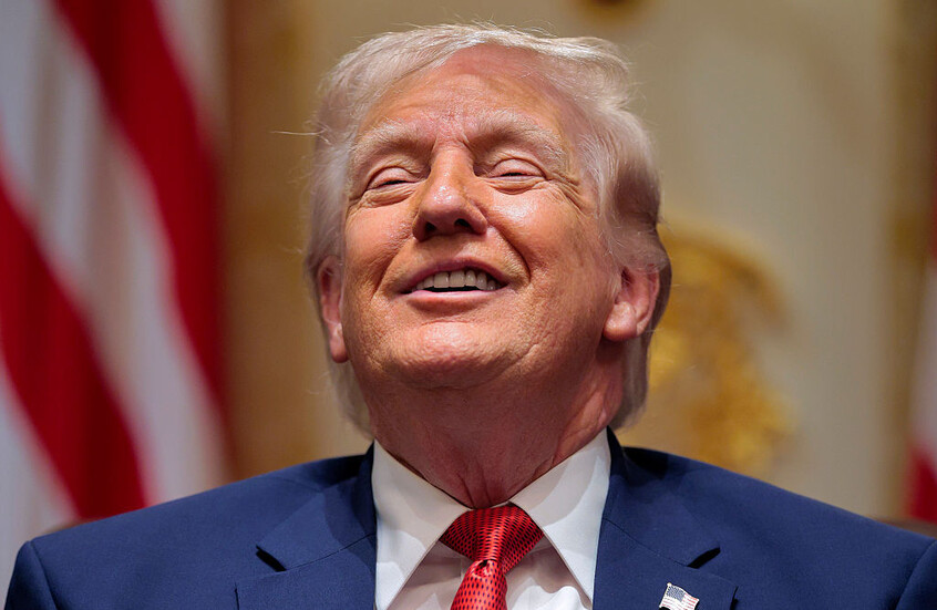 ترامب يتوعد بفتح مضيق هرمز بالقوة: سنأخذ النفط ونحقق ثروة للعالم