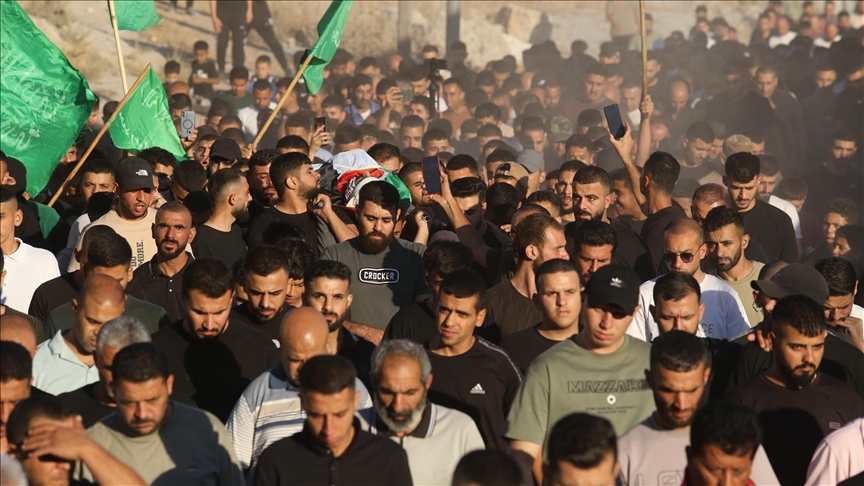 حماس تدعو الفلسطينيين بالضفة إلى "الانتفاض" لردع المستوطنين