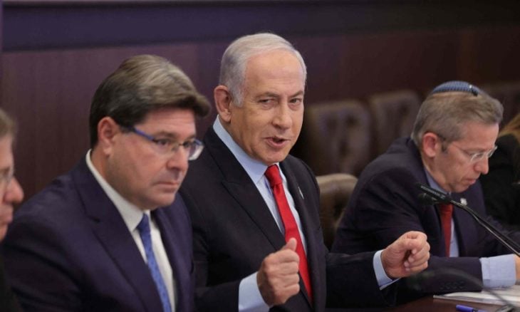 تقرير: إسرائيل سترسل فريقها المفاوض في الأيام القريبة.. موقع جديد للمفاوضات؟