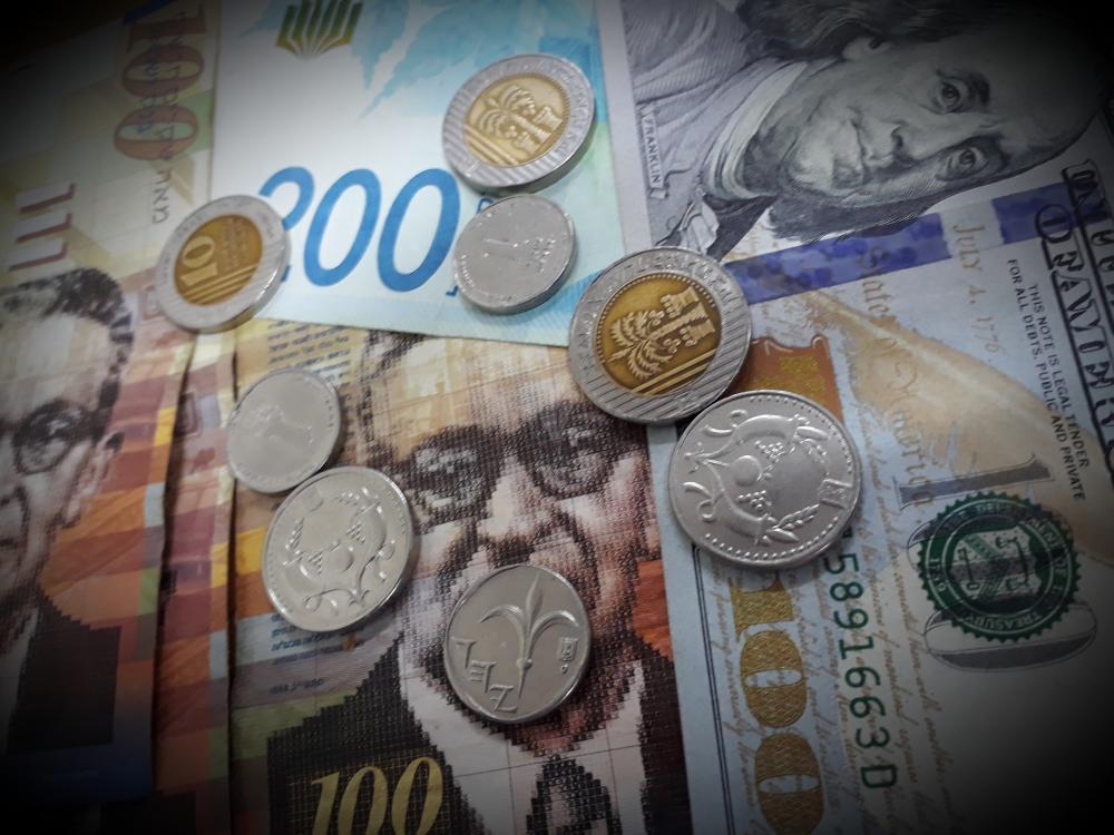 أسعار العملات بفلسطين يوم الإثنين 14 نوفمبر 2022