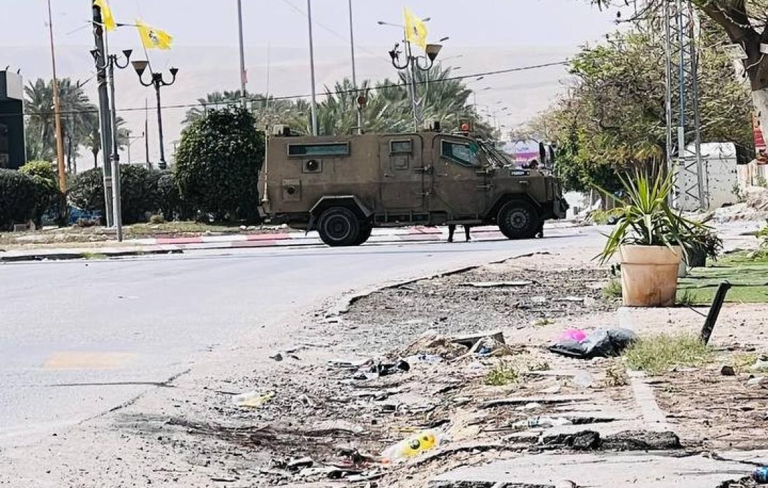 إصابة برصاص الاحتلال واعتقال 6 آخرين خلال اقتحام "عقبة جبر" بأريحا