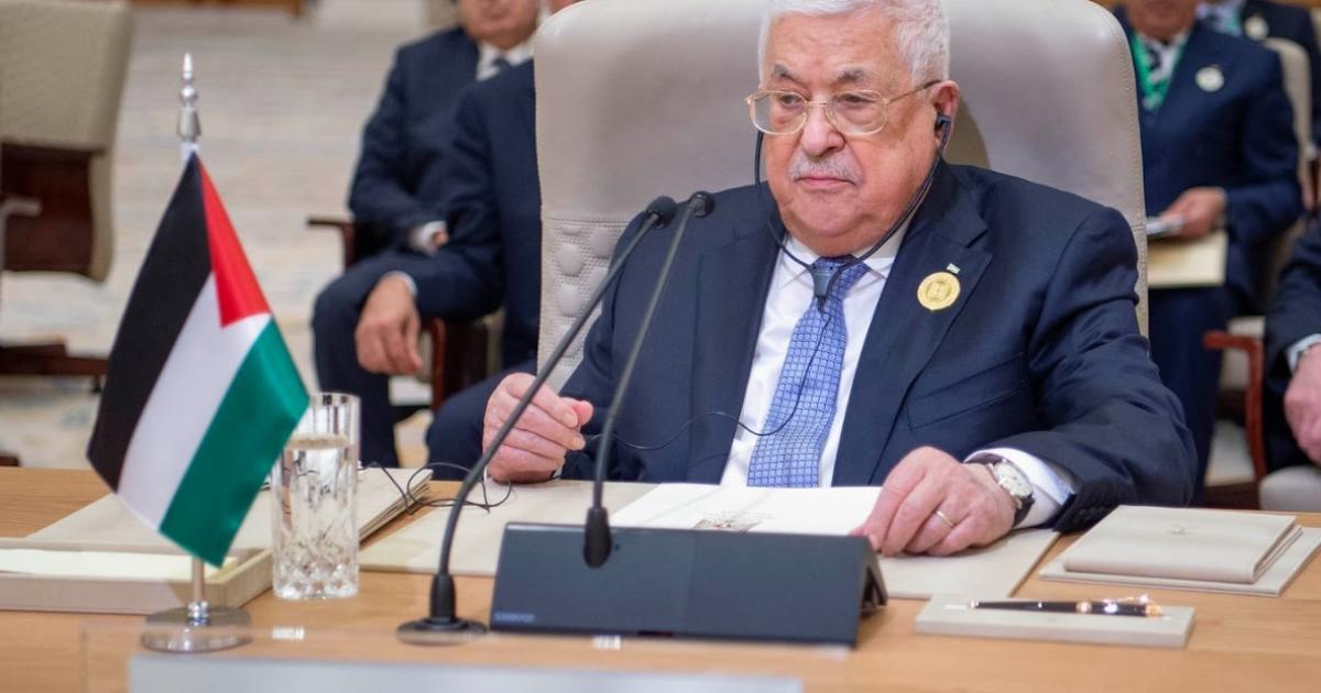 الرئيس عباس يصل السعودية غداً للمشاركة في القمة العربية الـ32