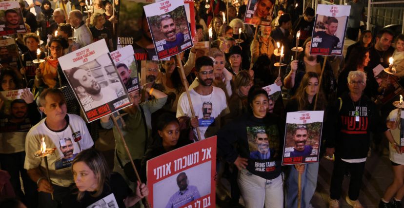 انتقادات وسخط.. عائلات المحتجزين بغزة تضغط على نتنياهو وتطلب المفاوضات مع حماس