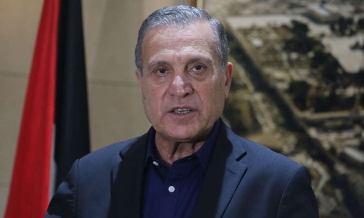 نبيل أبو ردينة: لن نسمح بوجود أجنبي على أرضنا