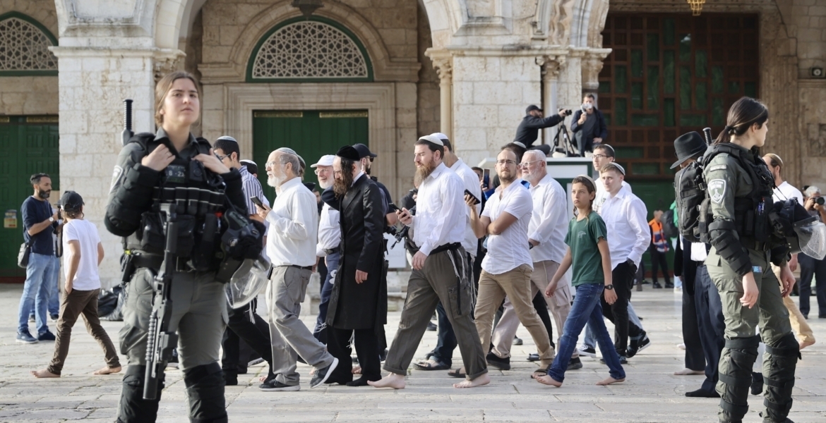 الأردن يدين اقتحام المستوطنين للمسجد الأقصى.. وفصائل فلسطينية تحمّل الاحتلال مسؤولية الاعتداء على المرابطين