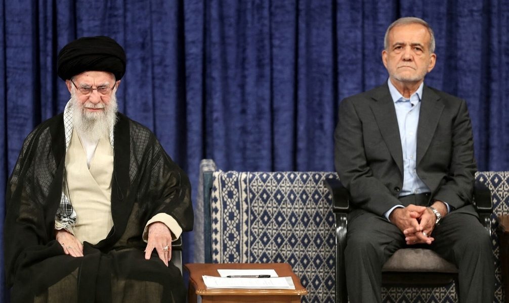 اتصالات أوروبية مع طهران لثنيها عن الرد على تل أبيب.. وبيان غربي مشترك يدعو لوقف إطلاق النار بغزة