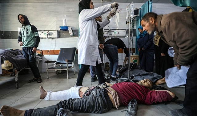 الاحتلال يحاصر مستشفى كمال عدوان ويهدد بإخلائه بالقوة في ظل نفاد الوقود