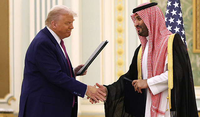 واشنطن والرياض توقعان صفقة أسلحة بقيمة 142 مليار دولار هي "الأكبر في التاريخ"