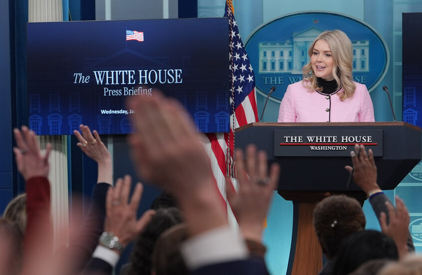 البيت الأبيض: عائدات النفط الفنزويلية ستذهب إلى حسابات أمريكية