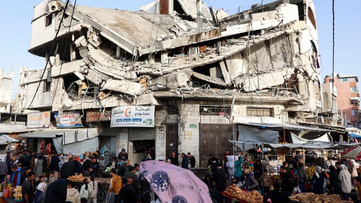 الحرب على غزة | قصف على خانيونس ونسف مبان في مخيم البريج