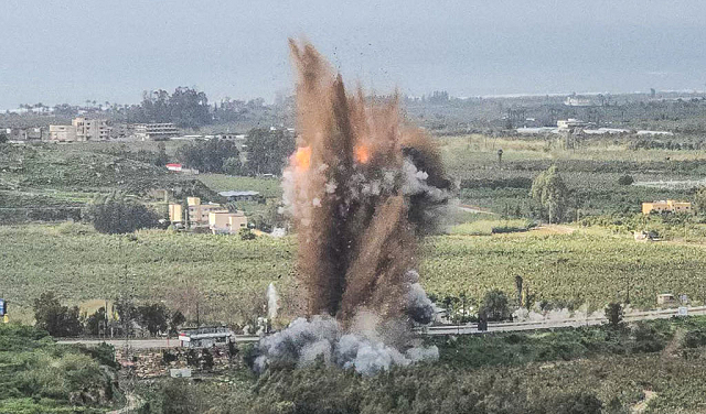 1029 شهيدا في لبنان: مقتل إسرائيلي عند الحدود وتدمير جسر فوق نهر الليطاني