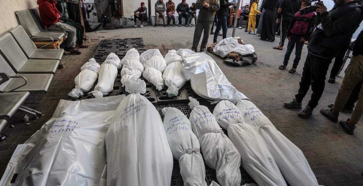 8 مجازر جديدة للاحتلال بغزة! الصحة العالمية قلقة على مصير عشرات المرضى والموظفين بالشفاء