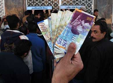 الحكومة صرف 60% من الراتب خلال الأسبوع الحالي الرواتب