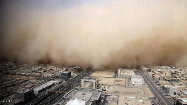 السعودية: عاصفة رملية وتوقعات بتساقط الثلوج عاصفة رملية