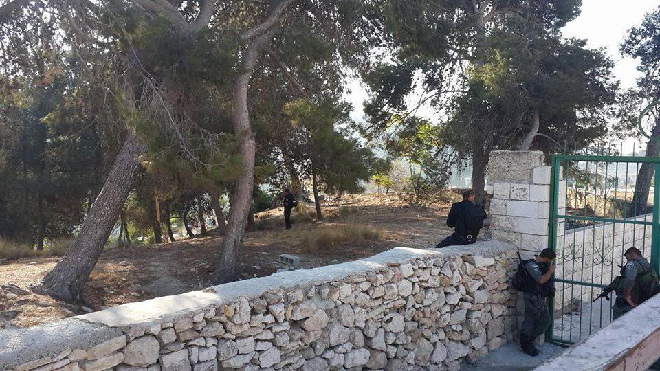 القدس: الاحتلال يهدم قبورًا بمقبرة تاريخية مقبرة القدس