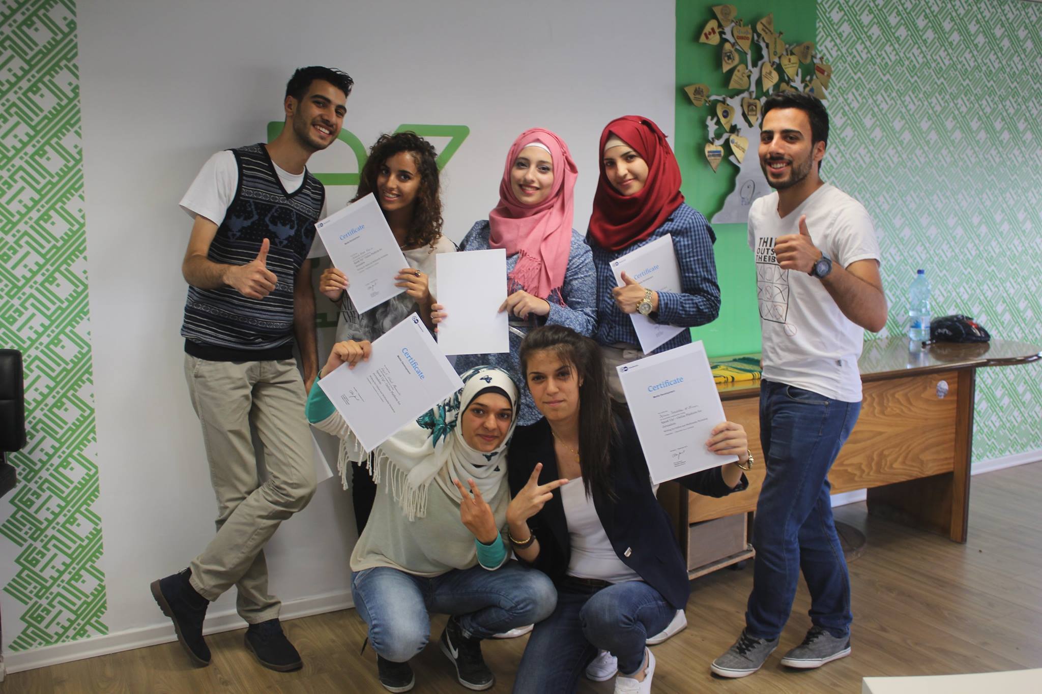 الرؤيا الفلسطينية تختتم ورشة تدريبية ضمن مشروع فضاء القدس الشبابي المجتمعي مشروع القضاء الفلسطيني